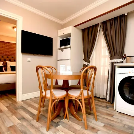 Διαμέρισμα Meroddi Pera Flats