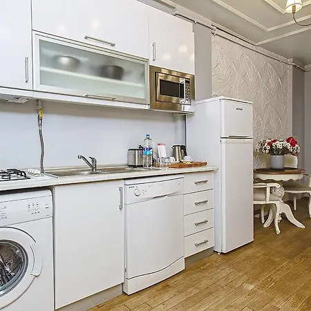 Meroddi Pera Flats Apartment