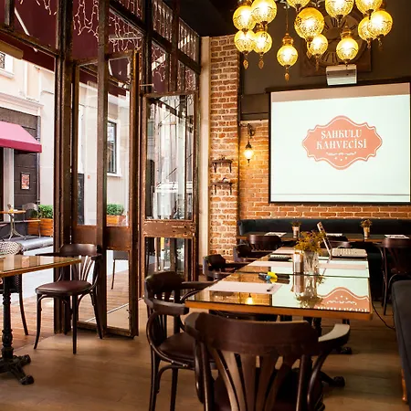 Meroddi Pera Flats Apartment *