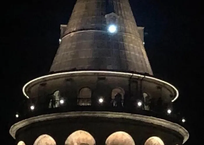 Meroddi Pera Flats Appartement