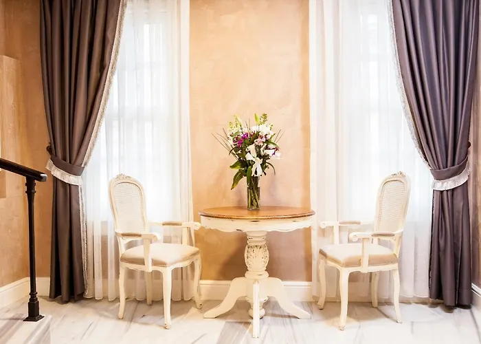 Meroddi Pera Flats Istanbul