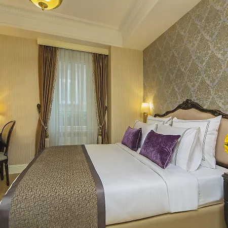 アパート Meroddi Pera Flats *