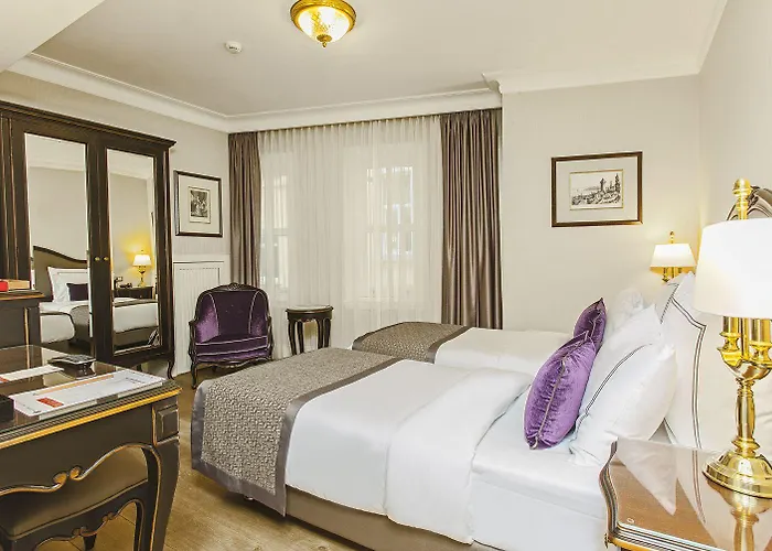 Meroddi Pera Flats Apartment