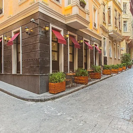 Meroddi Pera Flats דירה