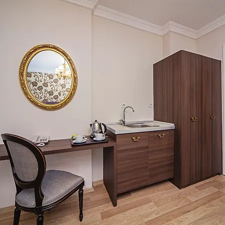 Meroddi Pera Flats דירה
