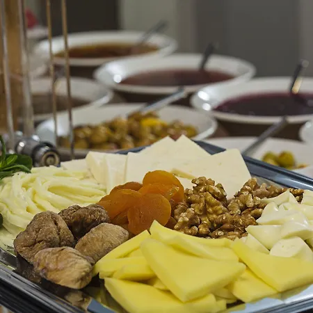 Meroddi Pera Flats Apartamento